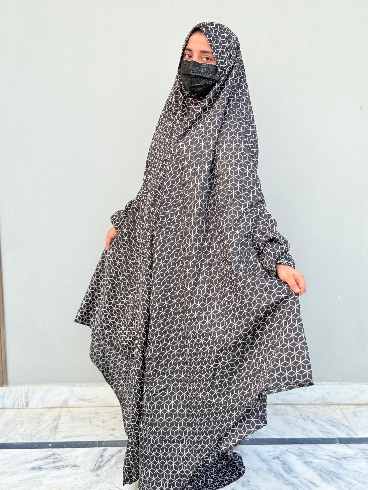 Full Coverage Printed Namaz Chadar with Sleeves-Full Length
